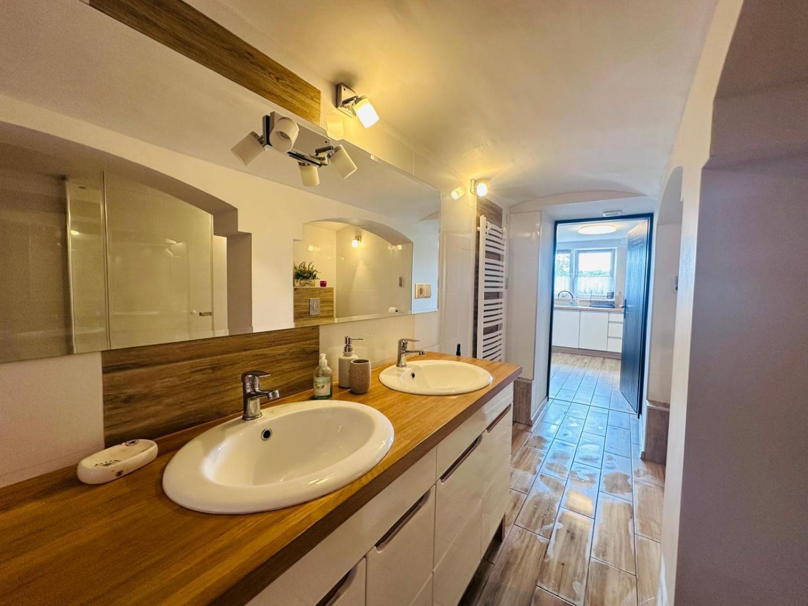Apartament Bukowy クウォツコ エクステリア 写真